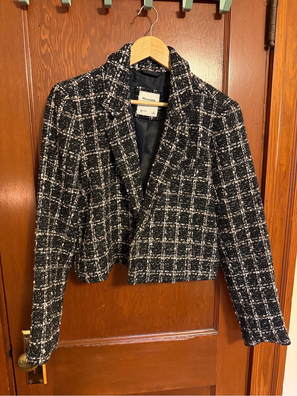Abercrombie & Fitch Black and White Tweed Cropped Blazer